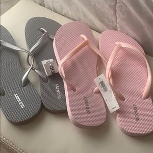Old navy flip flops